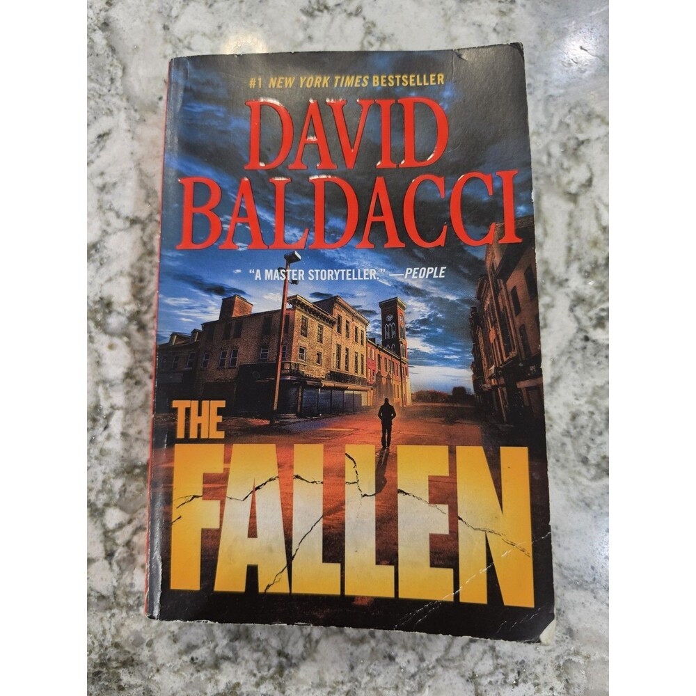 The Fallen (Memory Man series) - Paperback By Baldacci, David 9781538761380